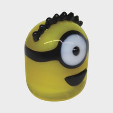 Load image into Gallery viewer, Despicable Me 2 Glassworld Minion Hand Crafted Glass - Carl