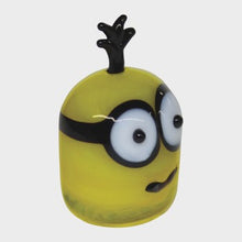 Load image into Gallery viewer, Despicable Me 2 Glassworld Minion Hand Crafted Glass - Kevin