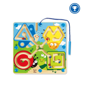 Hape Best Bugs Magnetic Maze