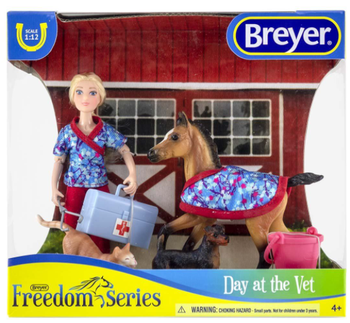 Breyer Day At The Vet Set #62028